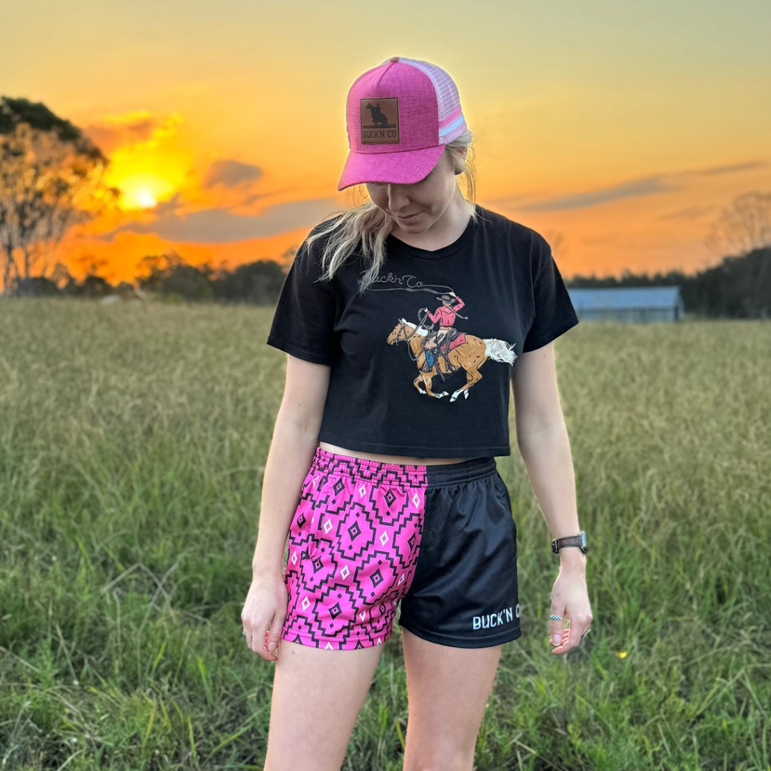 Ropin' Buck Cropped T-Shirt